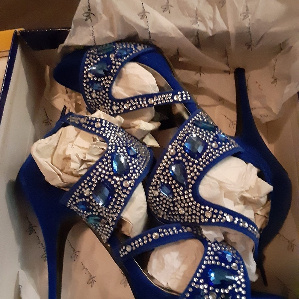 Size 8 Royal blue Bejeweled heels.